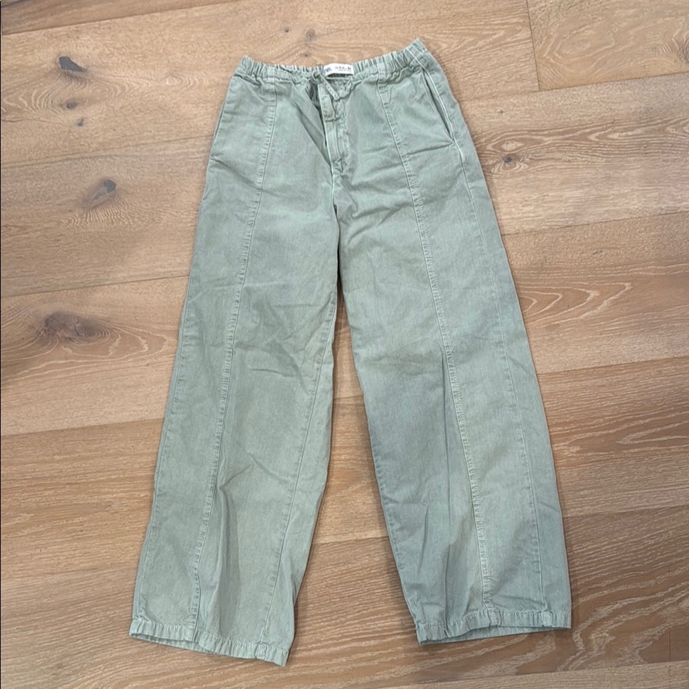 Zara Green Casual Wide-Leg Bottoms